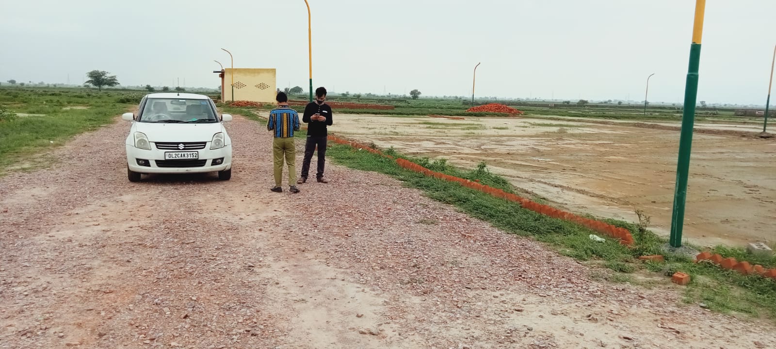 Plots available near Jewer airport, tappal