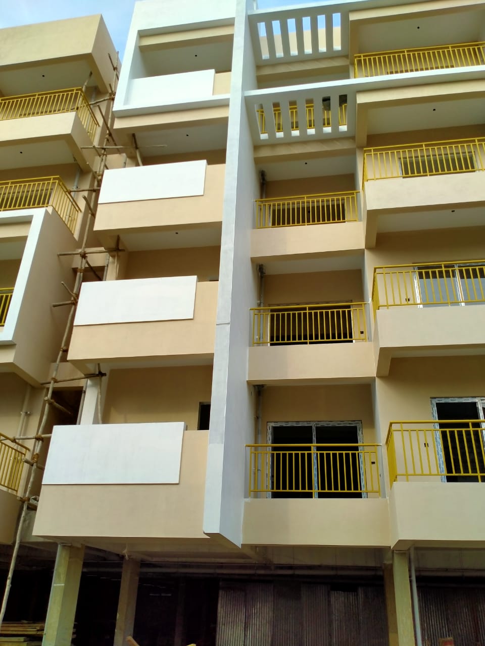 SBB Sapphire - Apartments in Whitefield - Houseey