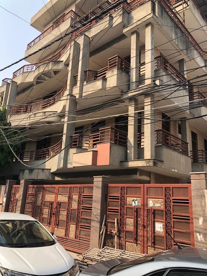 Kothi sell at Best Price in Delhi , Rajouri Garden
