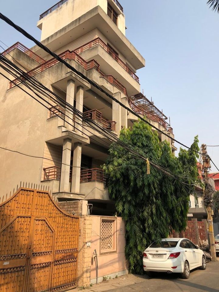 Kothi sell at Best Price in Delhi , Rajouri Garden