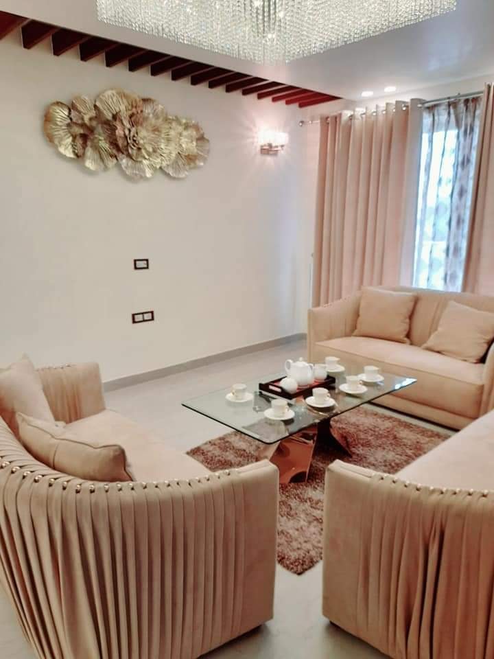 4BHK Luxury Floors For Sale in Sector 67 Gurgaon