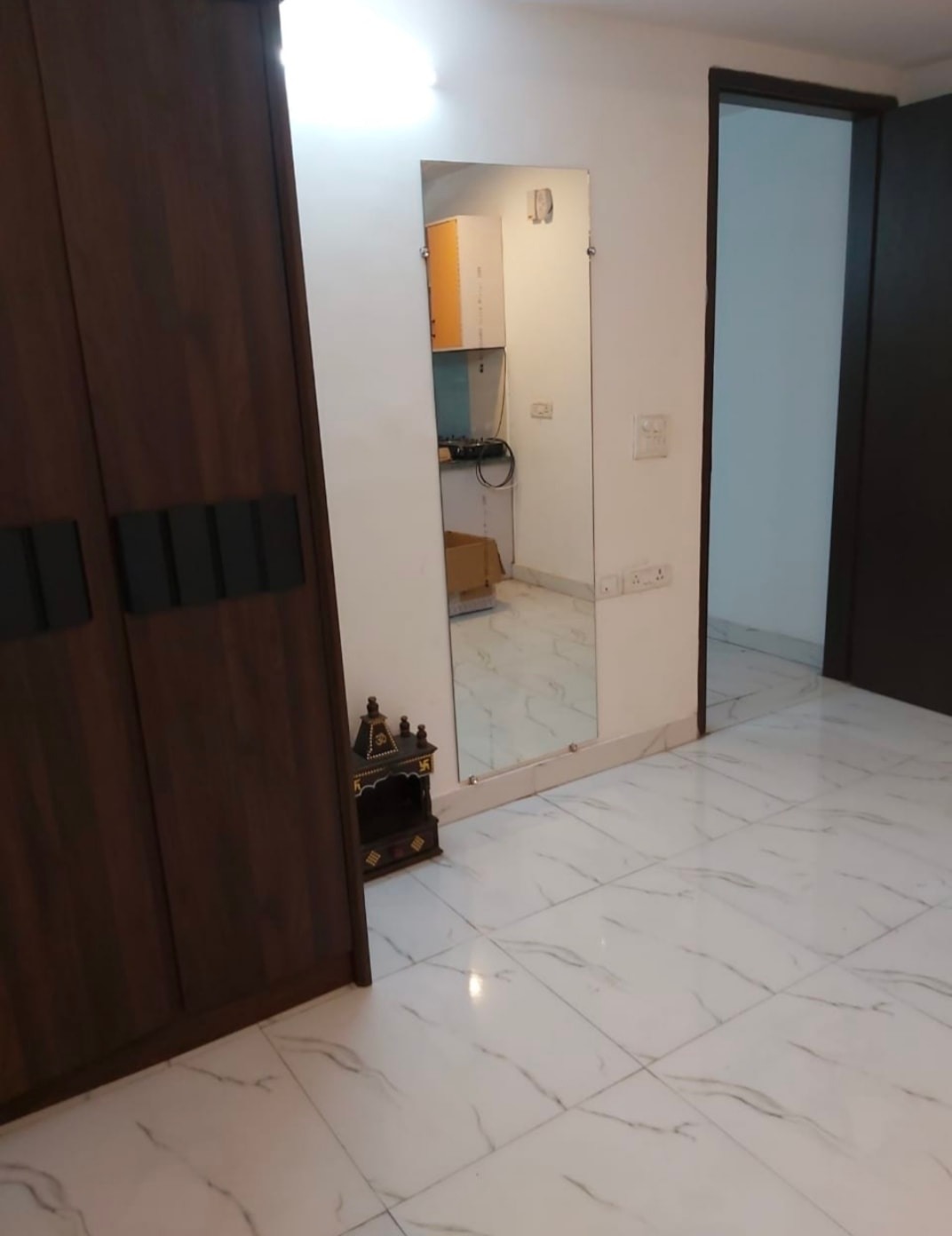 1BHK FLAT FOR SALE IN MALVIYA NAGAR