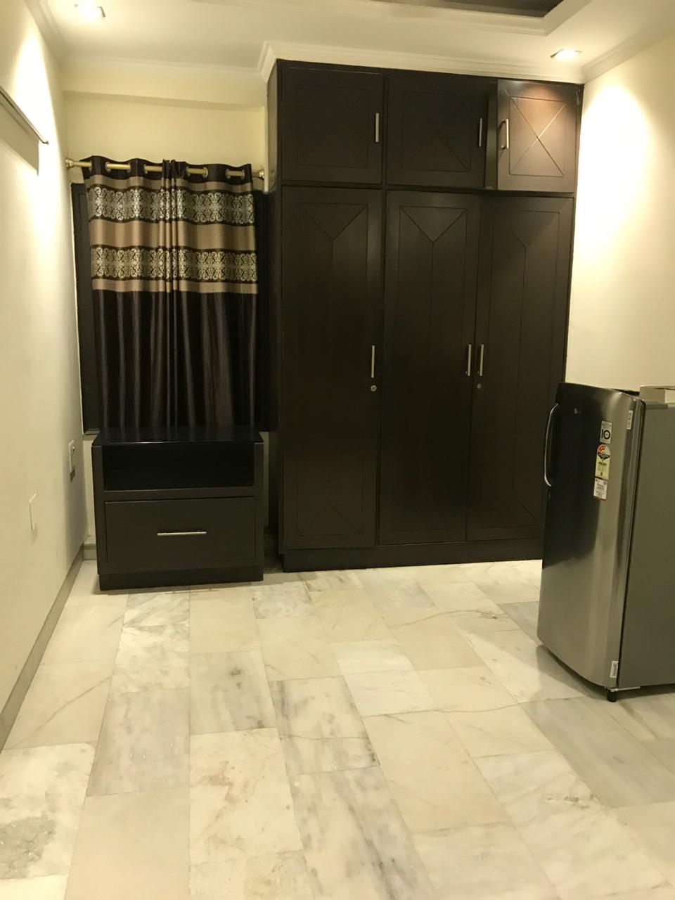 STUDIO APARTMENT FOE RENT IN GK-2