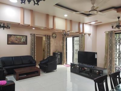 READY TO MOVE IN FLAT IN THE HEART OF SOUTH DELHI