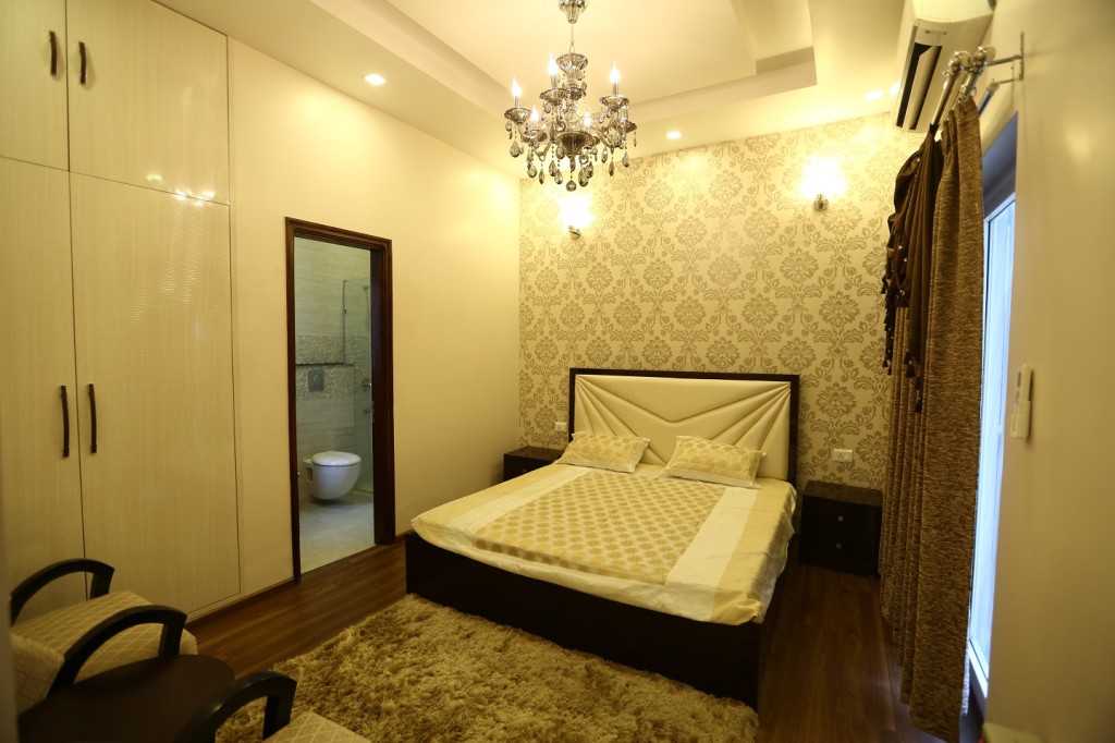 2 3 BHK Flat for sale Shalimar mannat