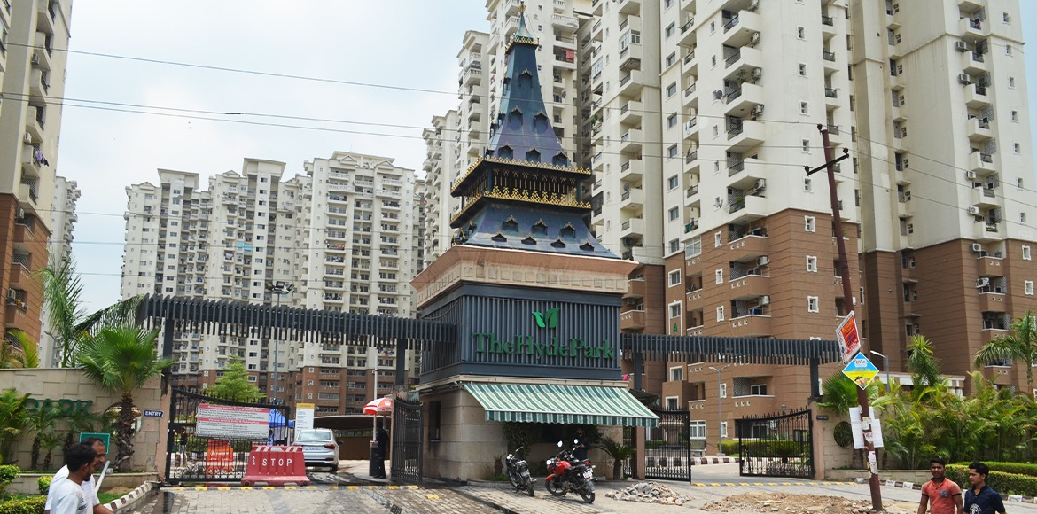 READY TO MOVE 2BHK STUDY IN SECTOR 78 NOIDA