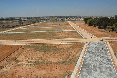 Open Residential plots in Sadashivapet near Komkole , Hyderabad