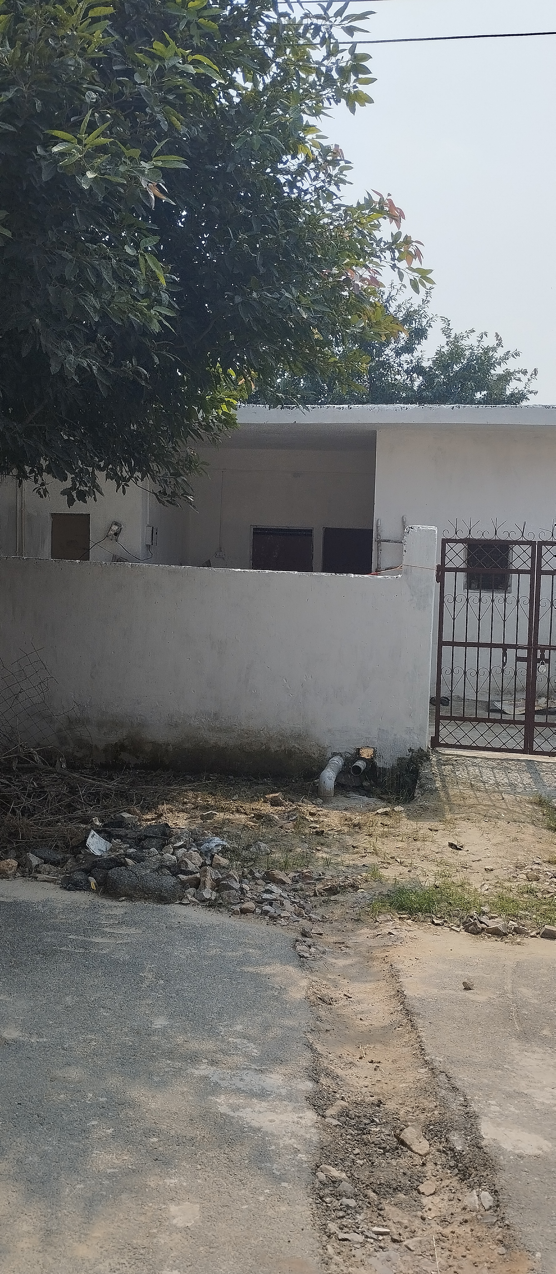 300 Meter ready to move Residential Plot in Noida Sector 40