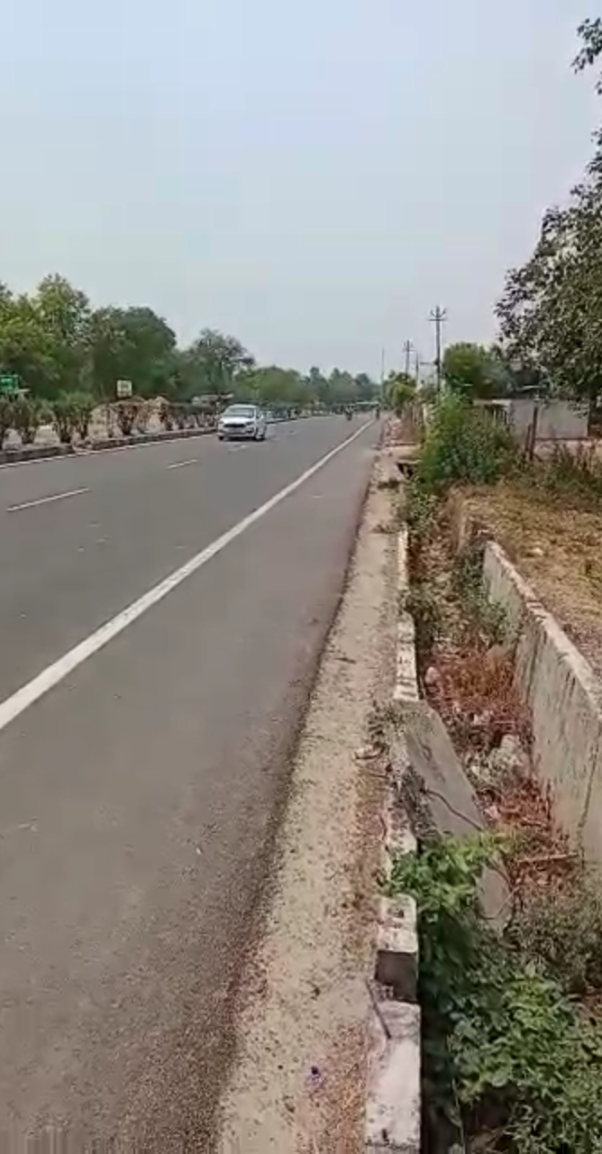 Free Hold Residential Plot For sale in Lucknow Near Amausi Highway 