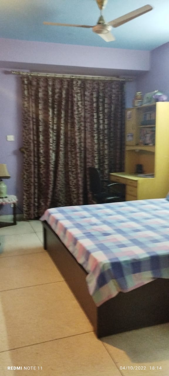 3+ Servant ready to move in apartment for sale in DLF City, Phase 4, Gurgaon