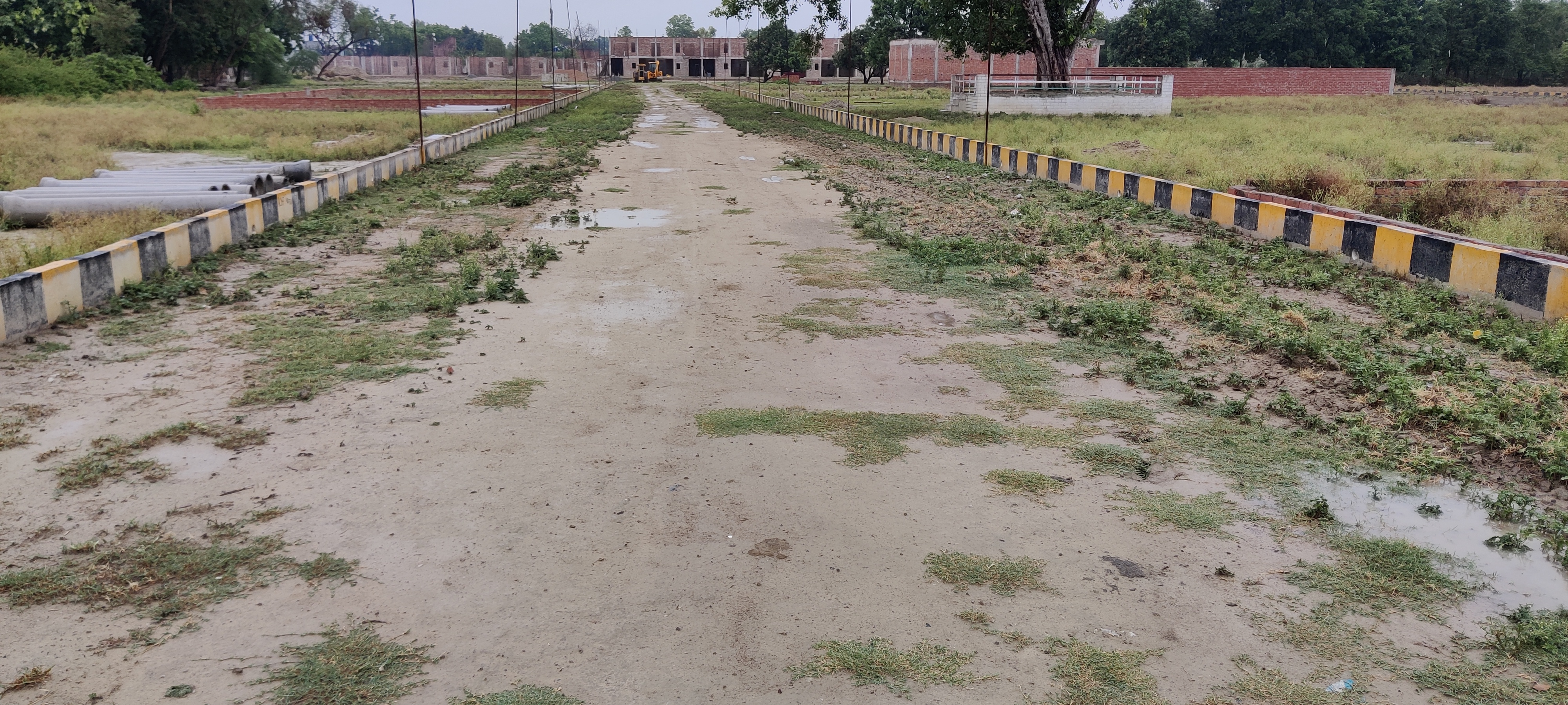 Lucknow city mai residential plot kharide, Near Mohanlalganj, Lucknow