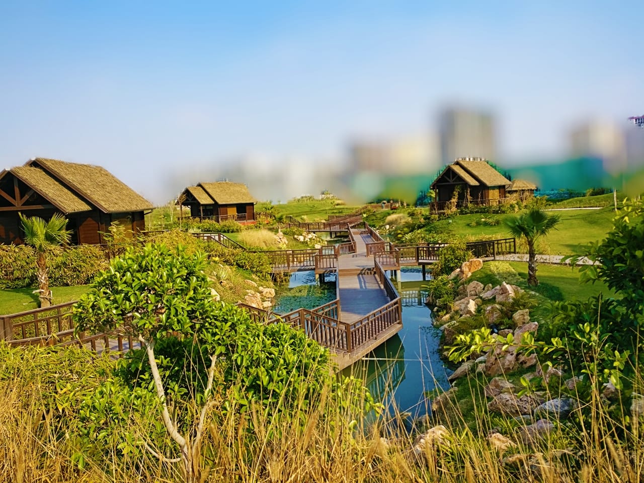 ULTRA LUXURY VILLAS/BUNGALOW IN NOIDA