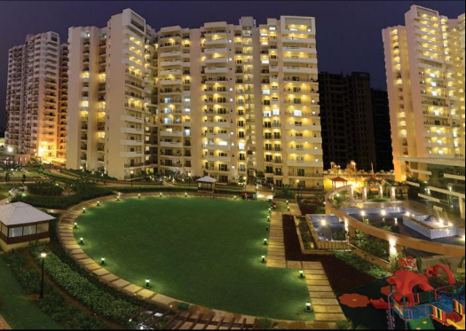 READY TO MOVE FURNISHED GROUND FLOOR 3BHK AT NOIDA EXPRESSWAY