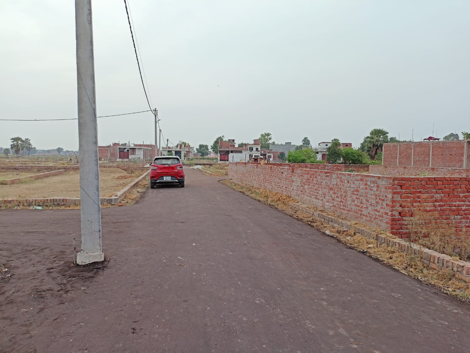 1000 sqft residential plot bijnor Lucknow road near crpf camp price 999 sqft