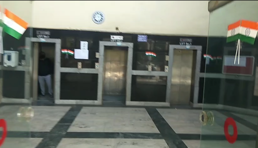 2BHK Avalible For Rent In Royal Tower Indirapuram Ghaziabad