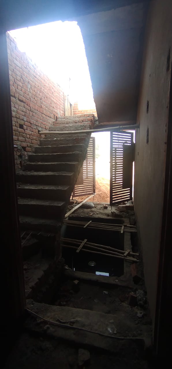 Residential plots For Sale in Tilapta, Greater Noida