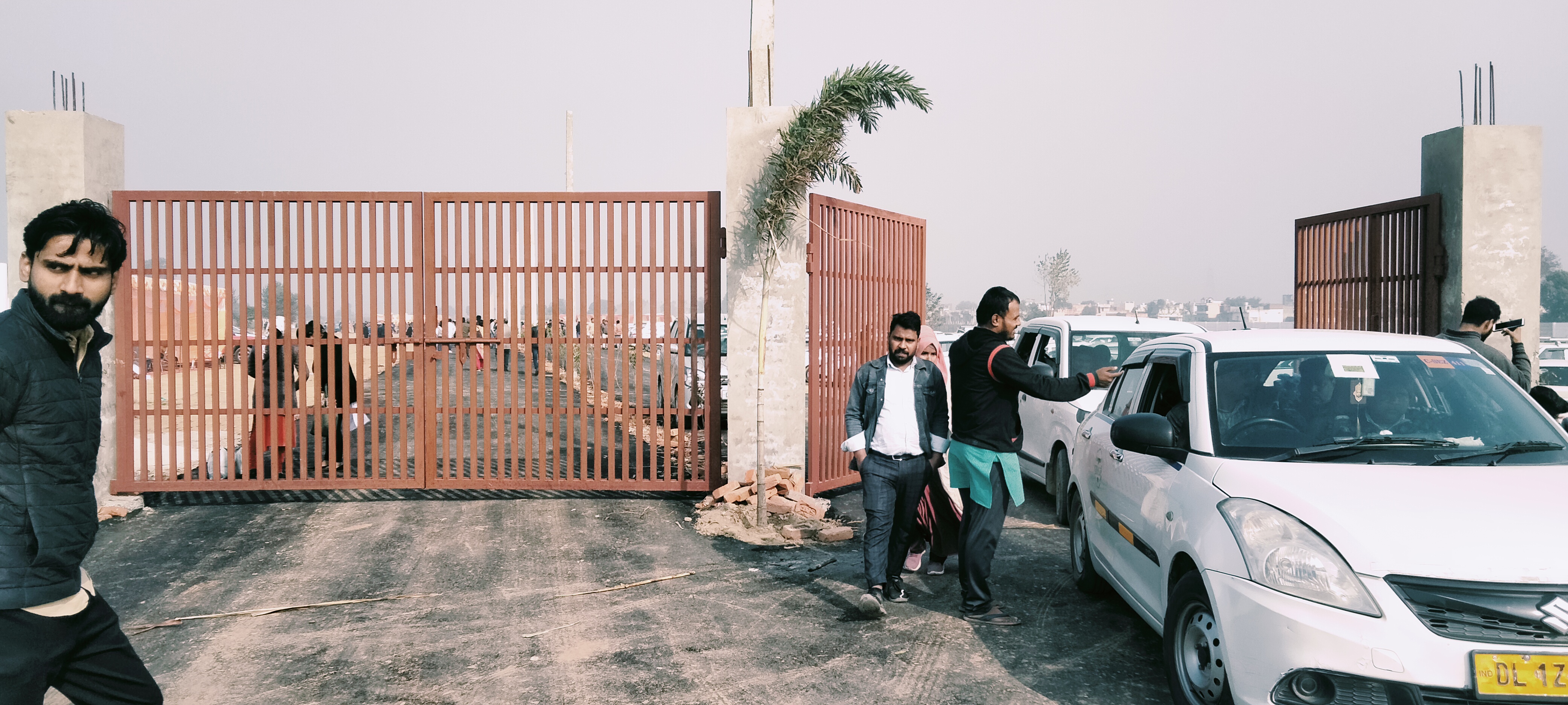 RESIDENTIAL PLOT FOR SALE IN DREAM VALLEY ,GHAZIABAD