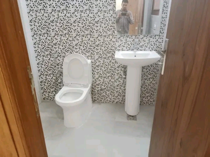 2 BHK Luxurious Apartment For Sale in Smart World One DXP, Sector 113, Gurgaon