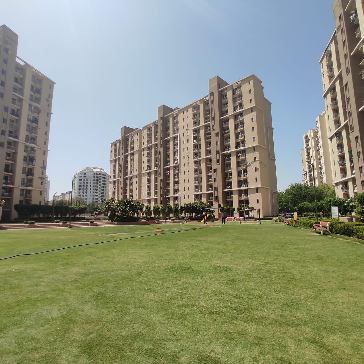 2 BHK for rent in Sohna Road , Sector 47, Gurgaon