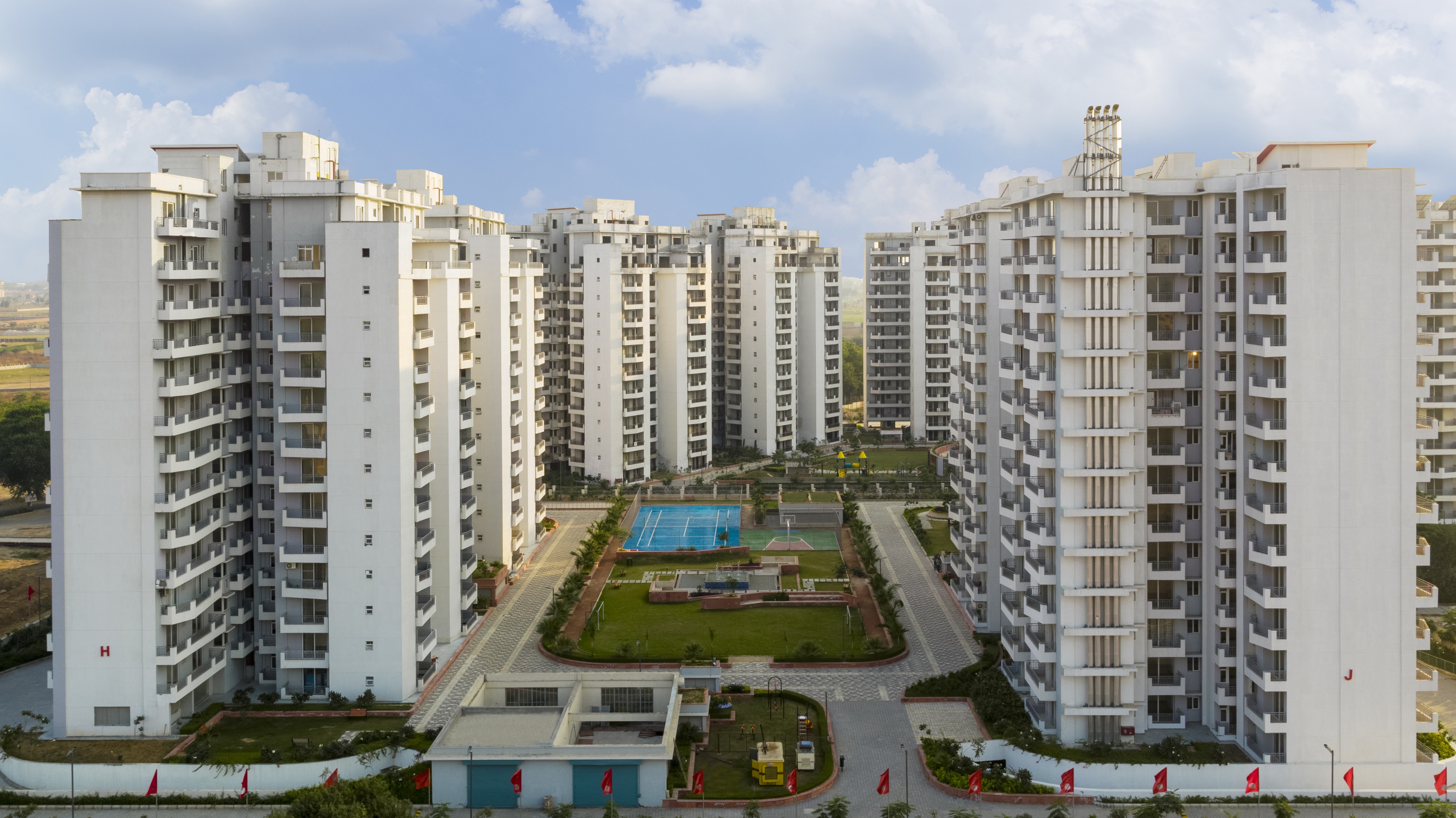 Noida society demands bachelor tenants to vacate homes