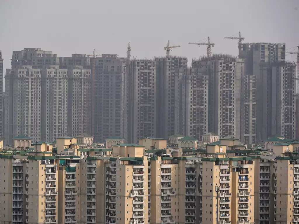 Greater Noida, No extra charges on NOC for selling flat