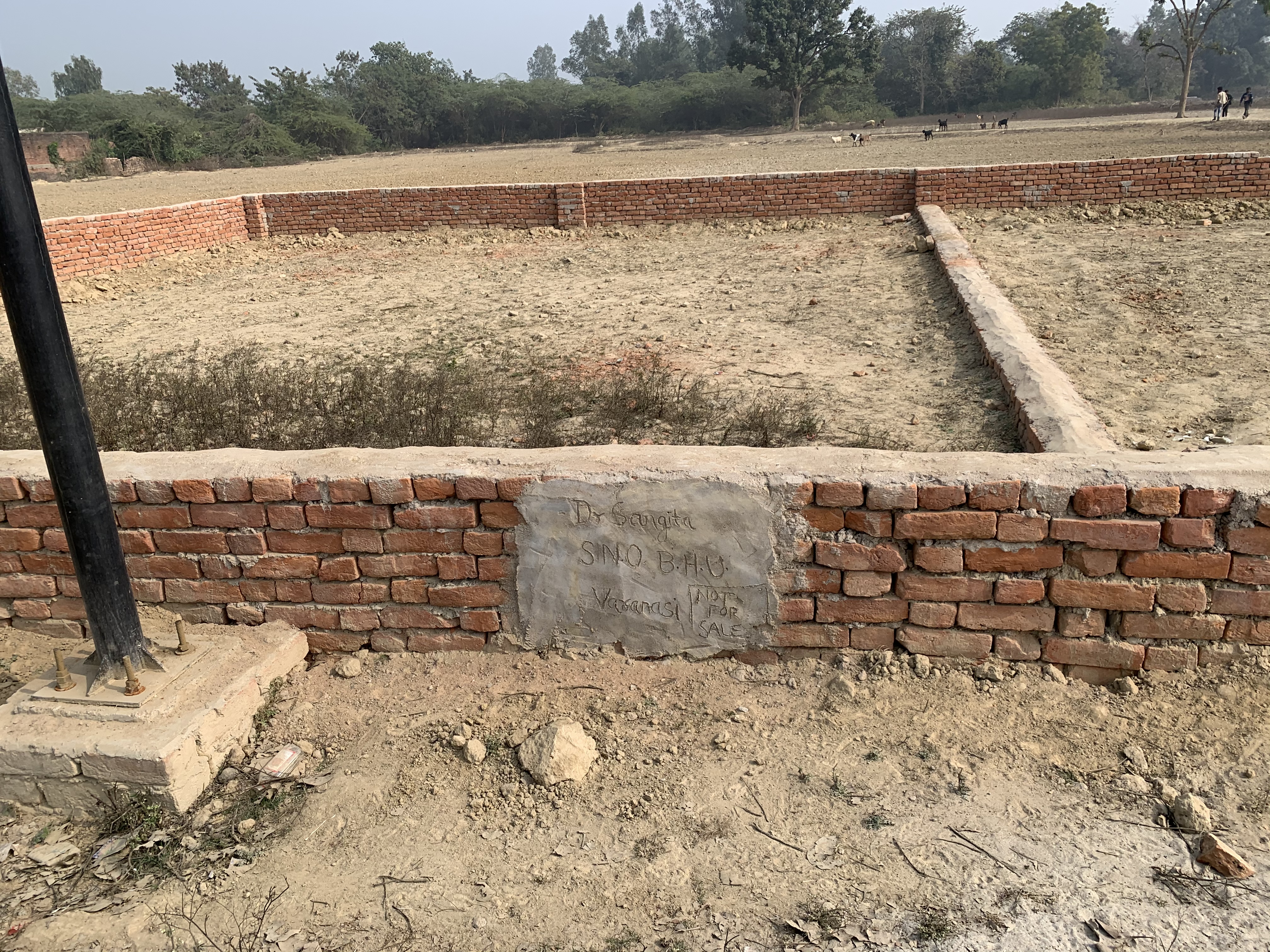 Plot @600 Raibareli rd highway
