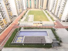Panchsheel green, 2 bhk+ 2T