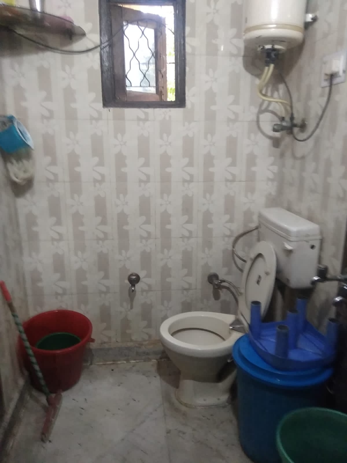 Janta Flat Free Hold Property - 2 BHK