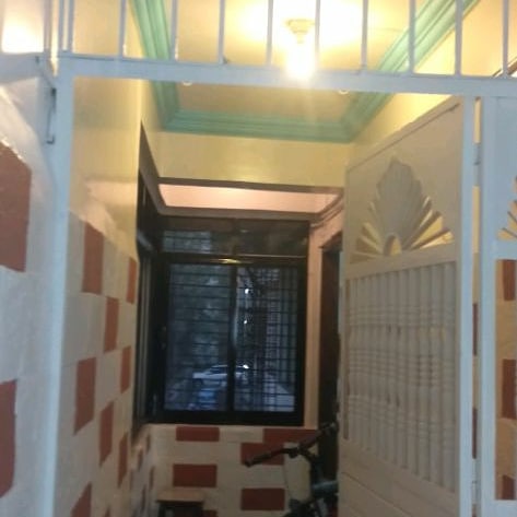 2bhk 1000 carpet Area resale