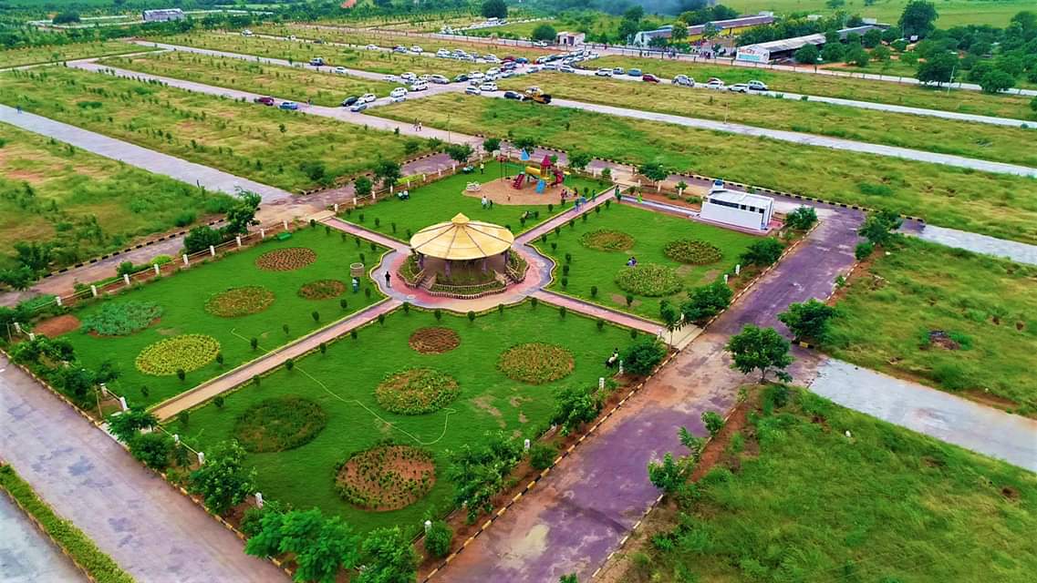 Open plots at yadagirigutta