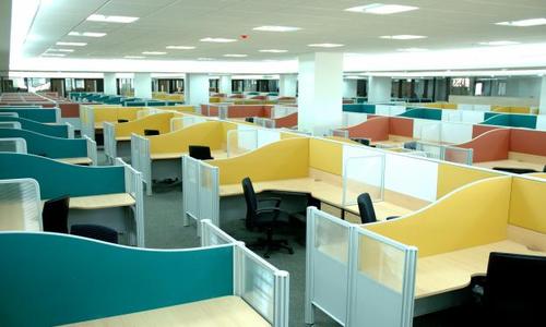 FULLY FURNISHED OFFICE SPACE AT PRIME LOCATION OF NOIDA EXPRESSWAY
