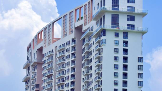 Noida Drive for converting single point connections intensifies