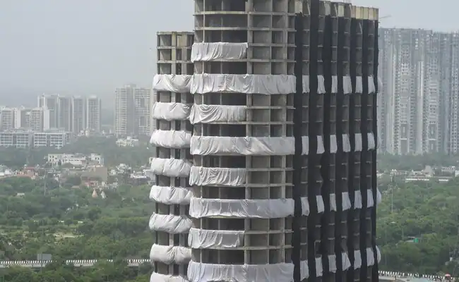 Supertech Says It Lost 500rs. Crore In Demolition Of Noida Twin Towers