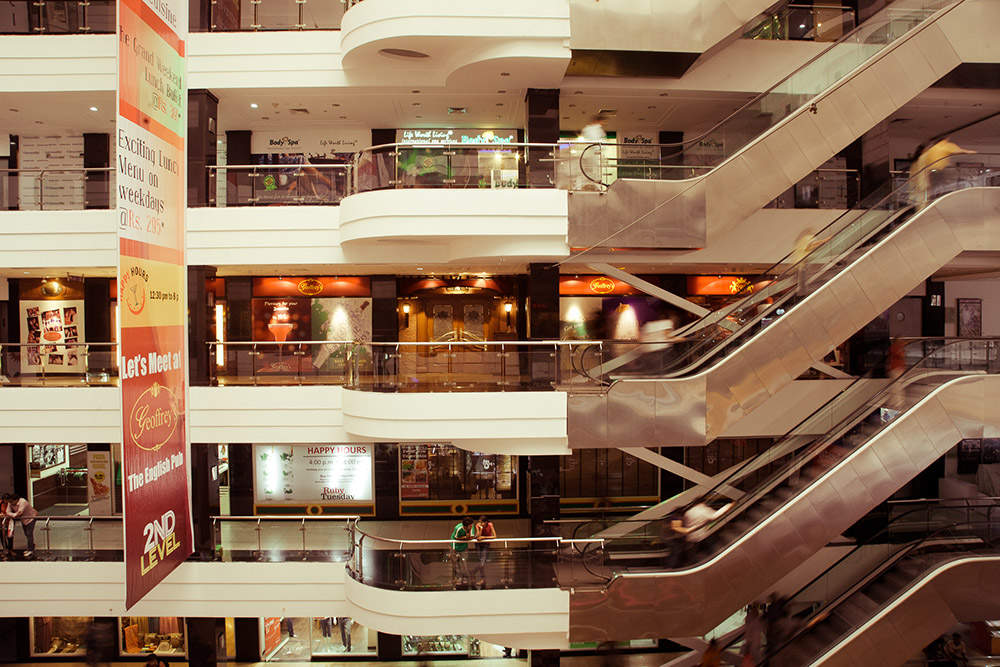 Wave Mall - Commercial Shop
