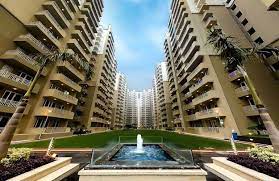 READY TO MOVE 3BHK FURNISHED FLAT FOR SALE IN SECTOR137 NOIDA