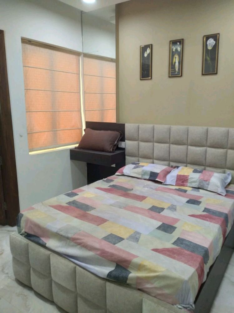 3 BHK Residential Flat For Sale in Meenal Semeion , Faridabad