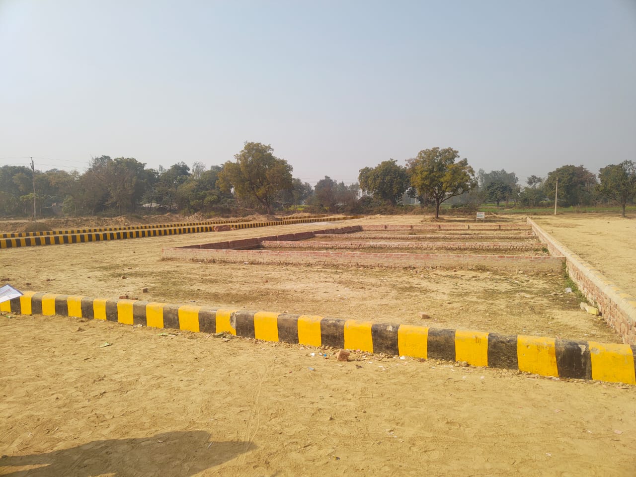 Investment Plots Farm house For Sale in Gosaiganj, Lucknow Metro City 