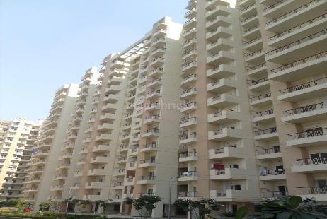 4 BHK Flats for sale in Gulshan Vivante , Sector 137 Noida