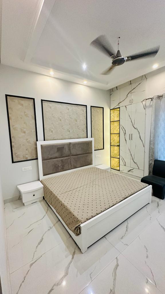 3BHK FLAT FOR SALE, SECTOR 123, NEAR AIRPORT ROAD