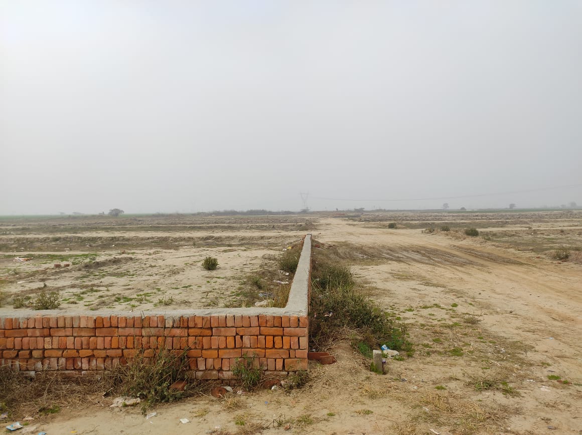 900 sq ft jewar airpot residential plot for sale price 9 Lacs in Noida 