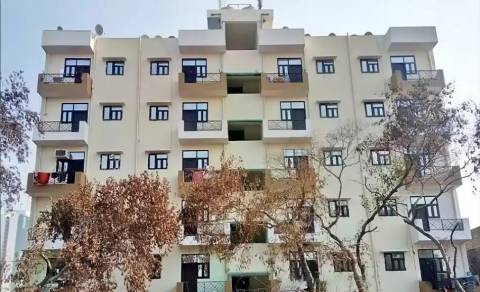 2 bhk flat area 910 sq ft for sale in Palm Valley Noida Extension