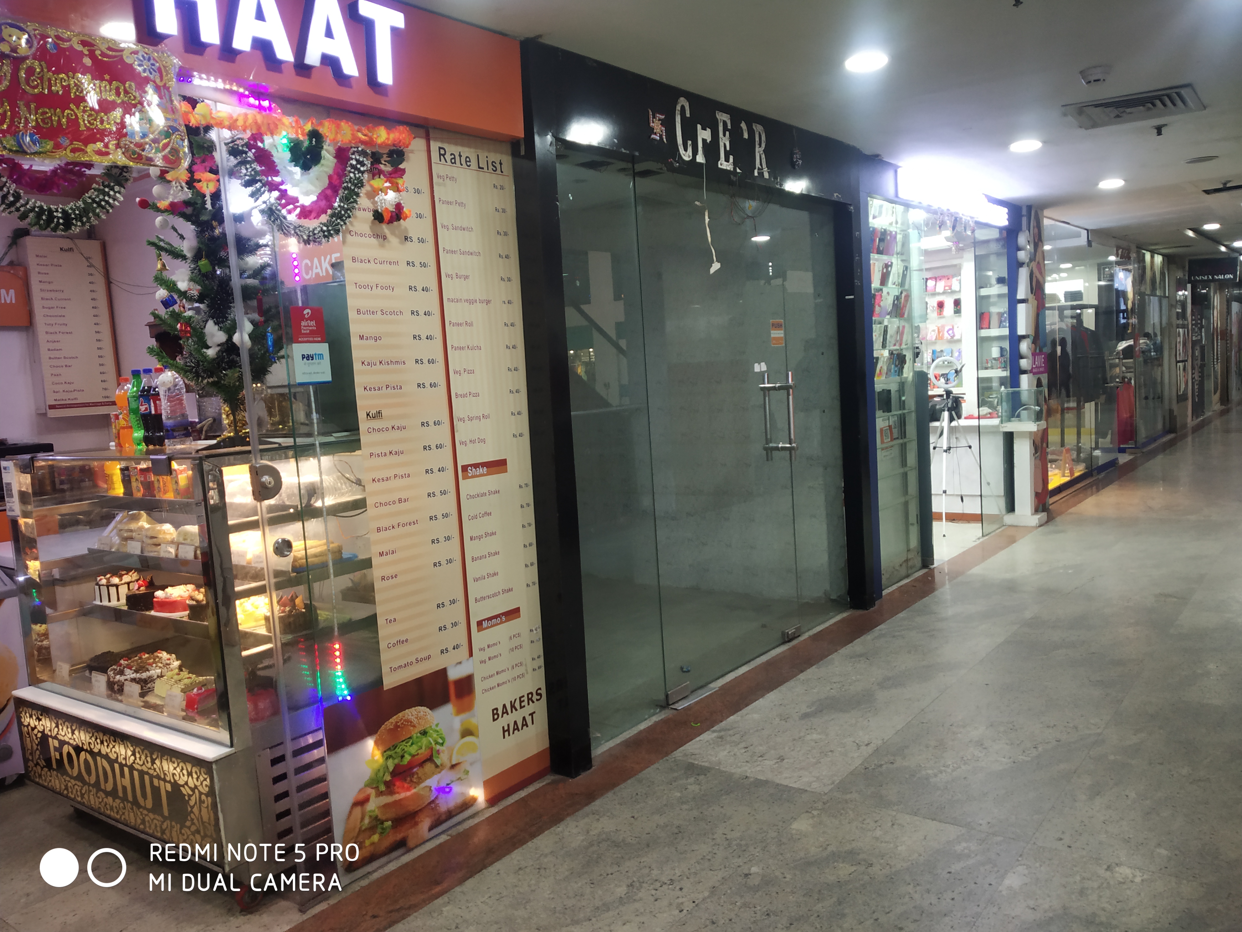 Shop for sale in World Square Mall Mohan Nagar Ghaziabad