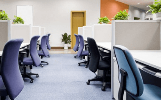 FULLY FURNISHED OFFICE SPACE AT PRIME LOCATION OF NOIDA EXPRESSWAY